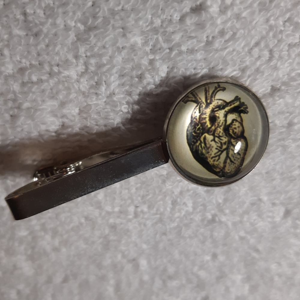 Tie clip